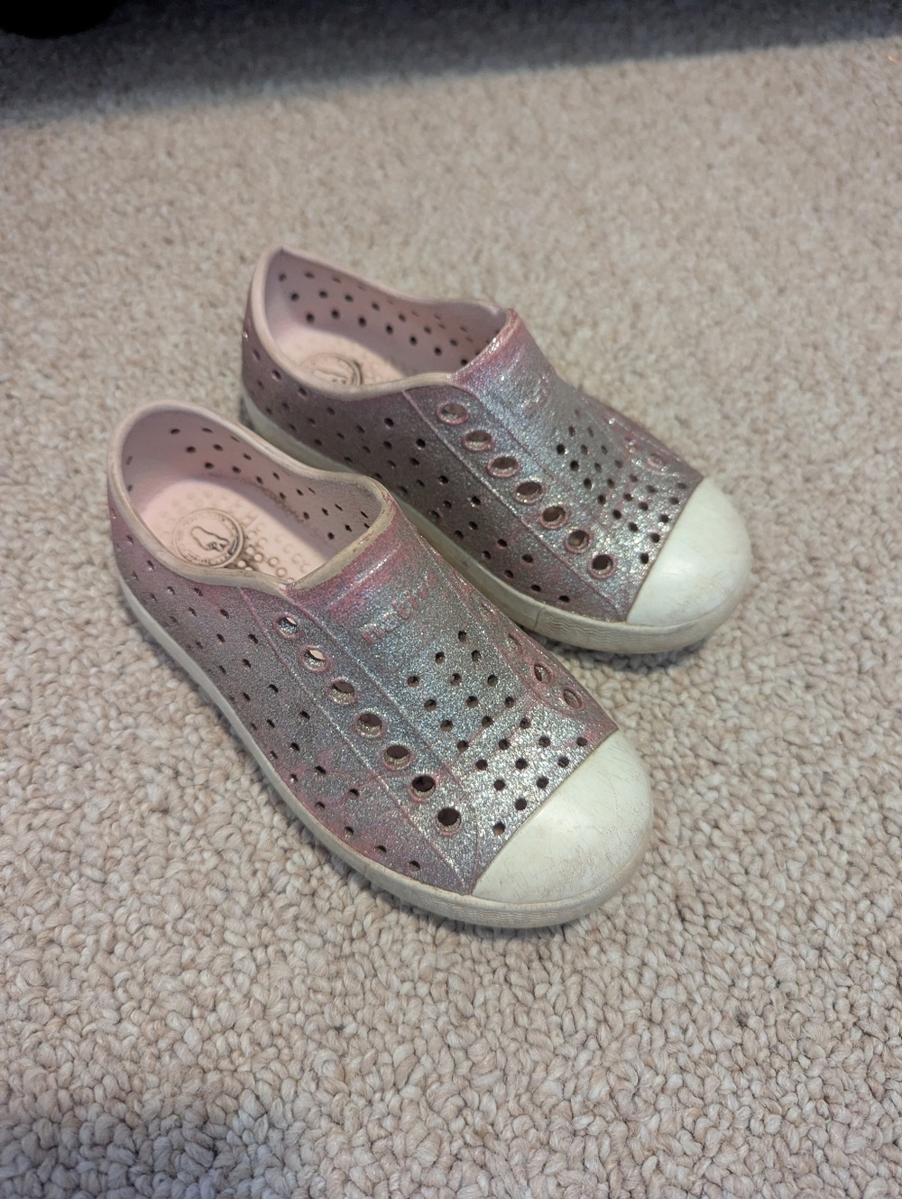 Sparkly Natives Size 8
